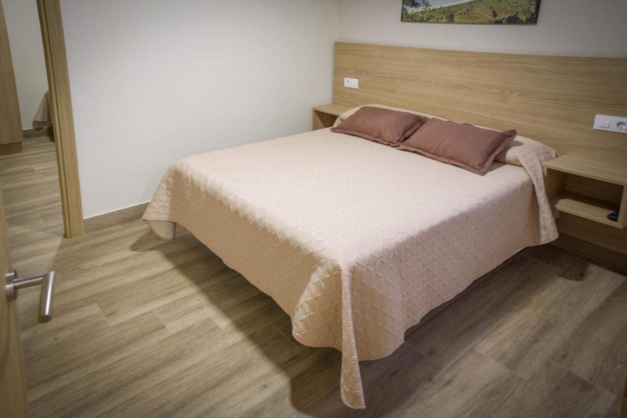 Apartamentos Turisticos Haz Amigo Мушия Екстериор снимка